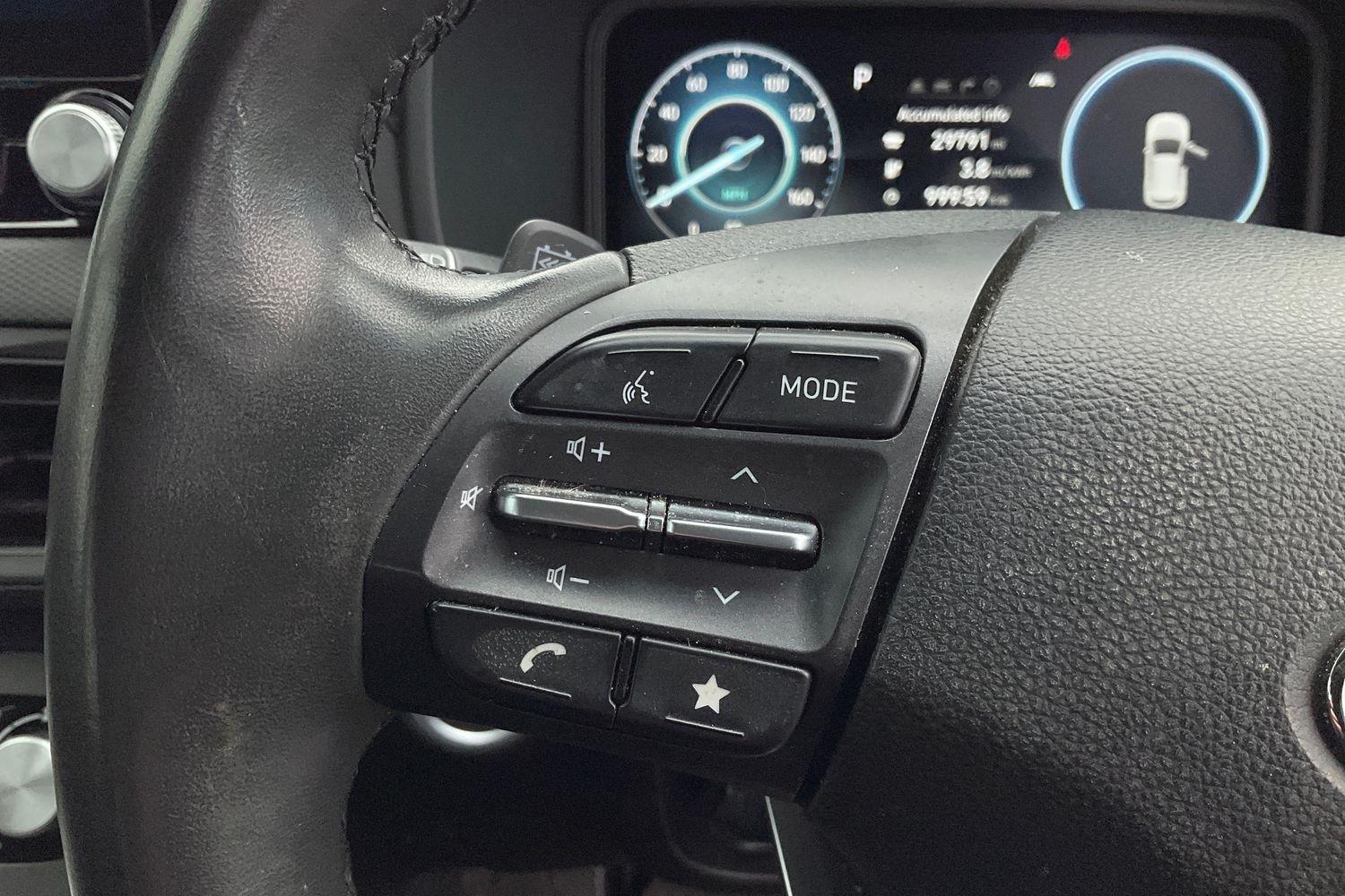 Hyundai KONA Photo 32
