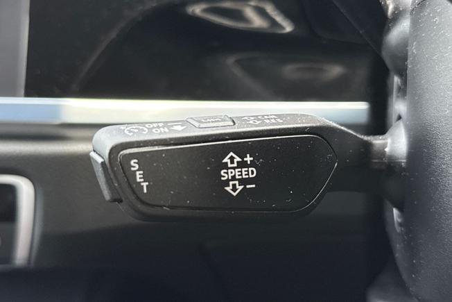 Audi Q3 Photo 41