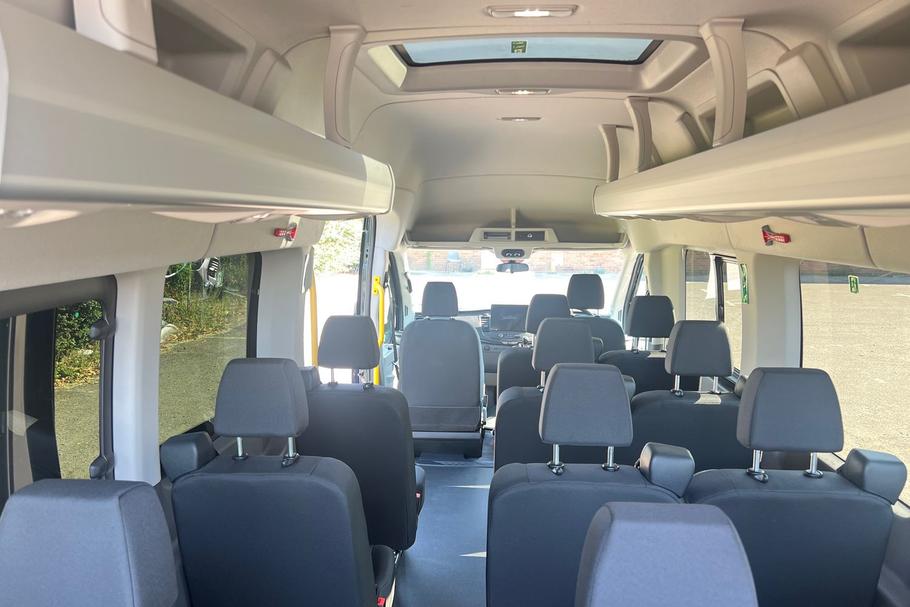 Used Ford TRANSIT YR25EUH 25
