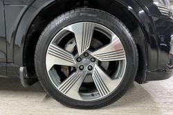 AUDI e-tron Photo 5