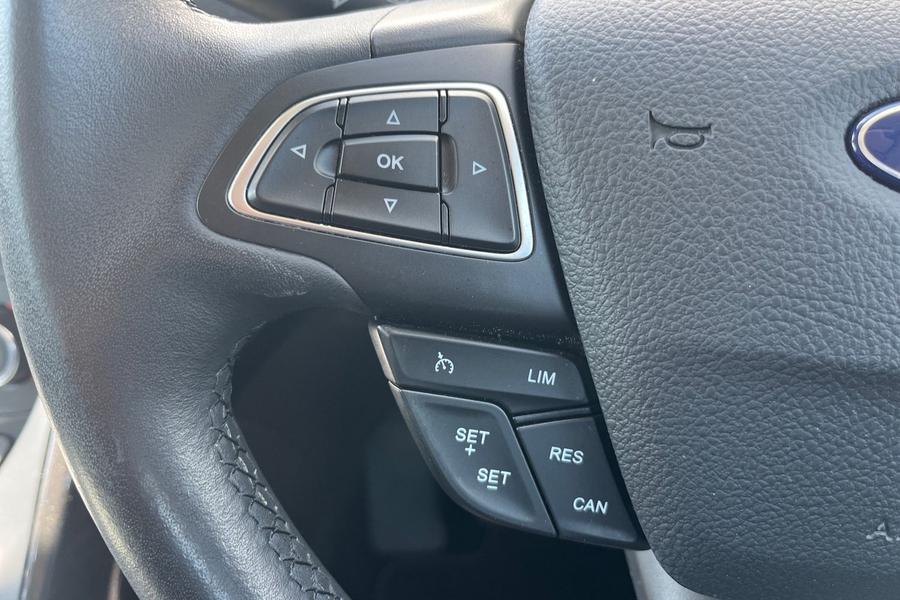 Ford C-Max Photo autoimg-19510dd23aafcdb1e804a7edf36e04807a5692ff.jpg