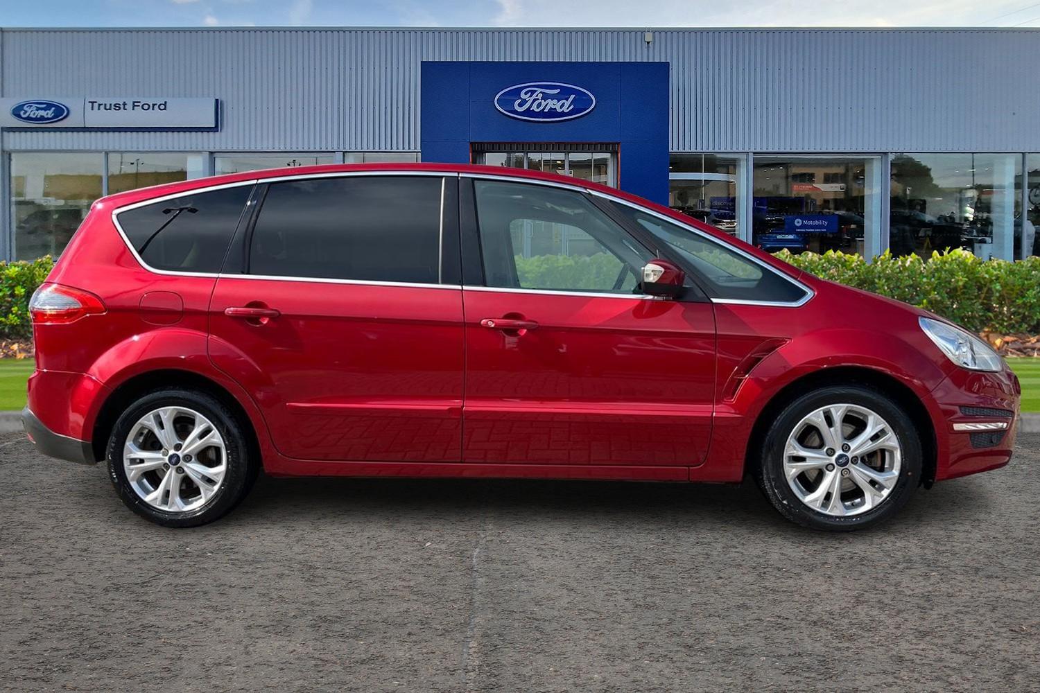 Ford S-Max Photo 2
