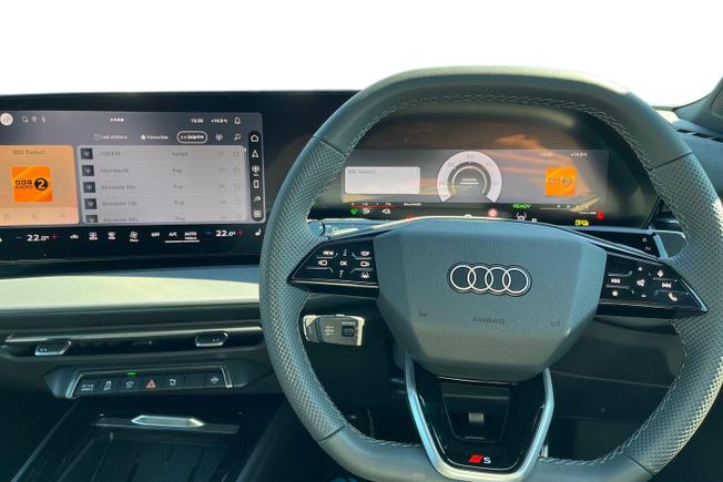 AUDI Q3 Photo 11