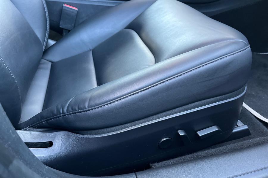 TESLA MODEL 3 Photo autoimg-195e03ccd9e6c4b3cdb96a5d6bd39c39e5ca803a.jpg