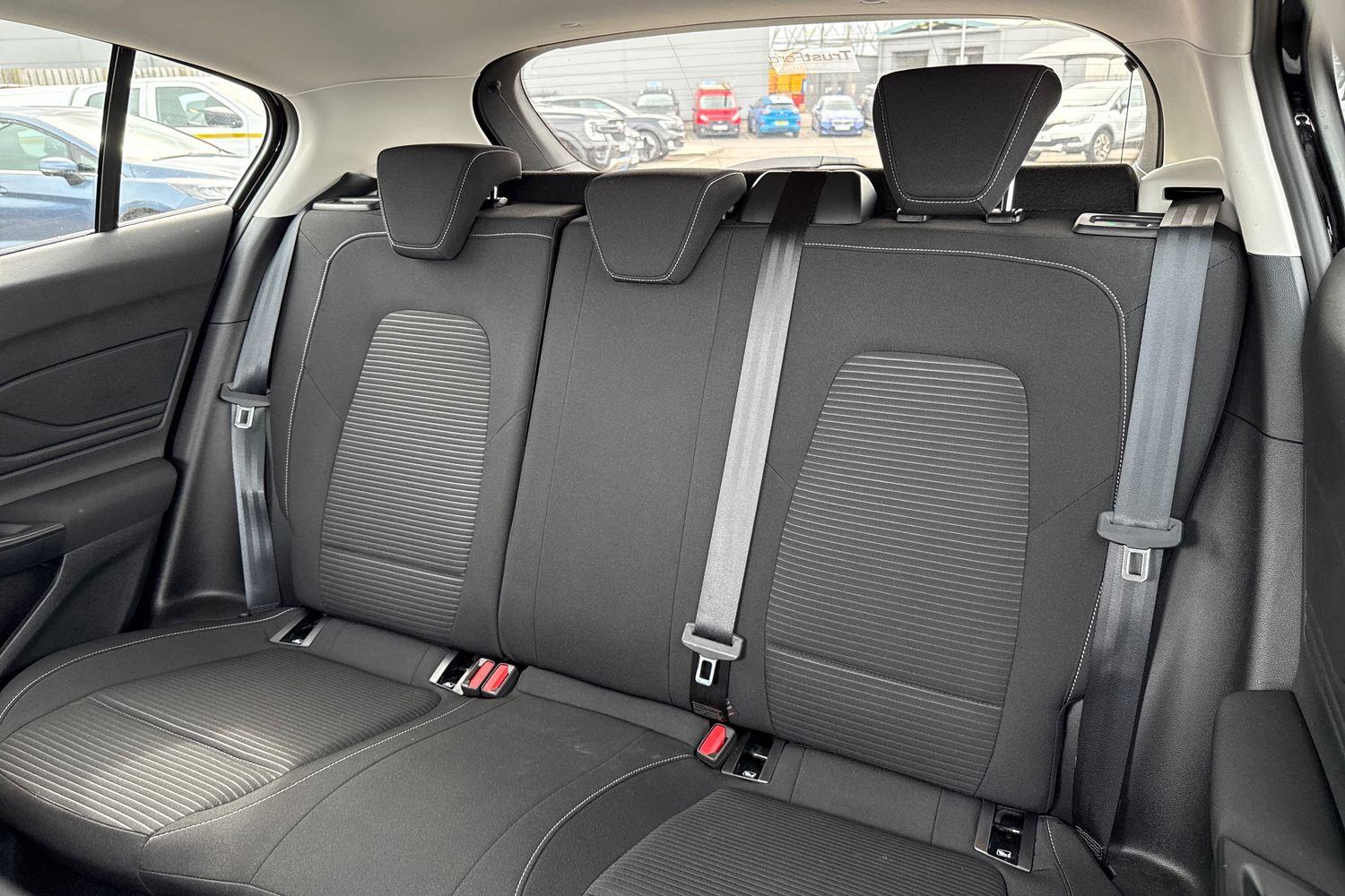 Ford Focus Photo 19