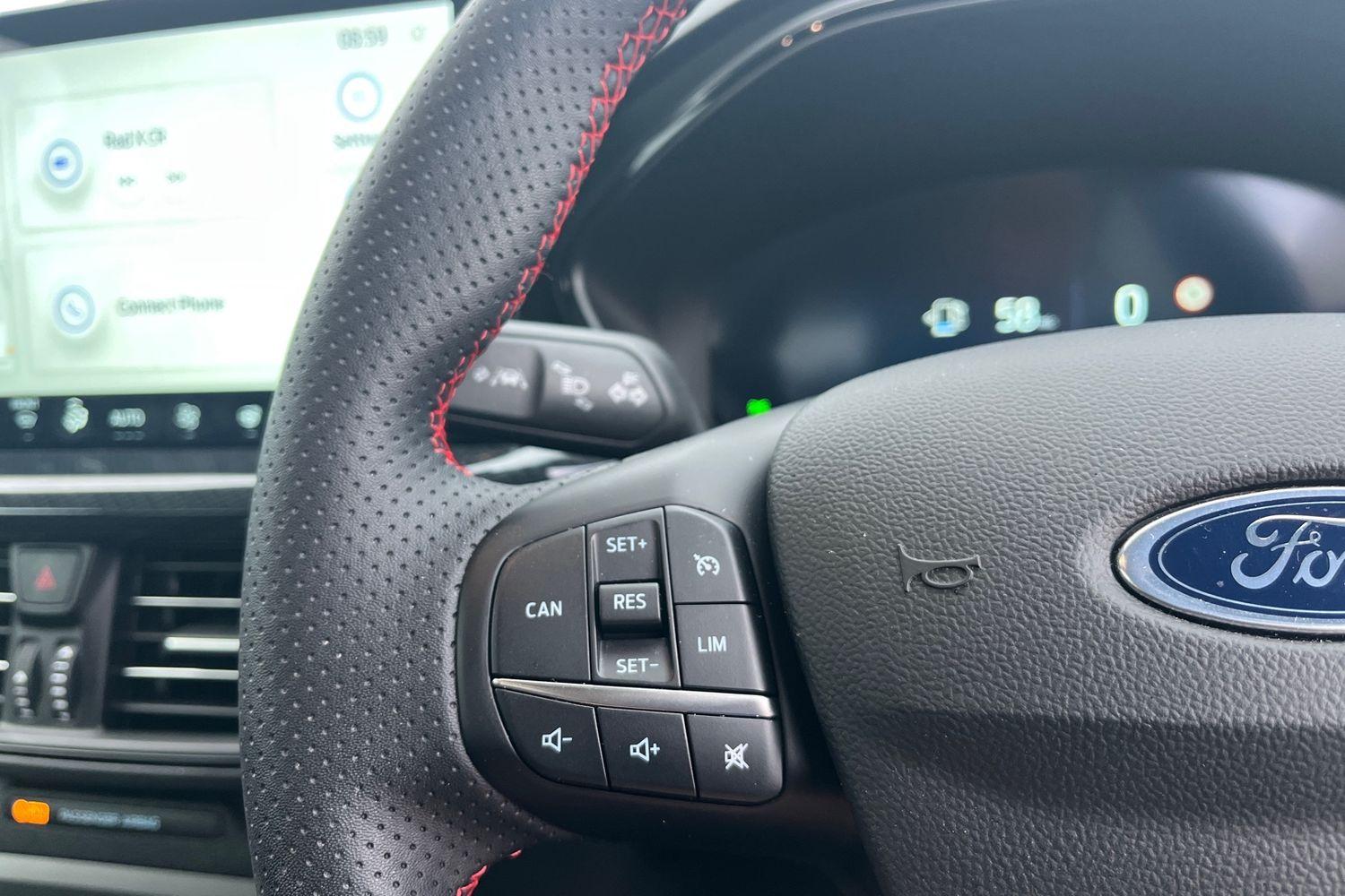 Ford FOCUS Photo 27