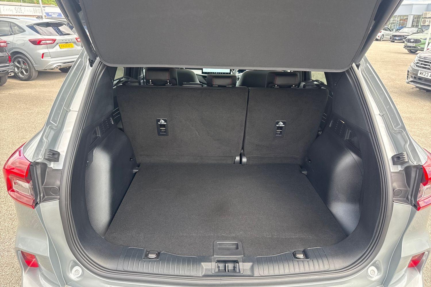 Ford KUGA Photo 20