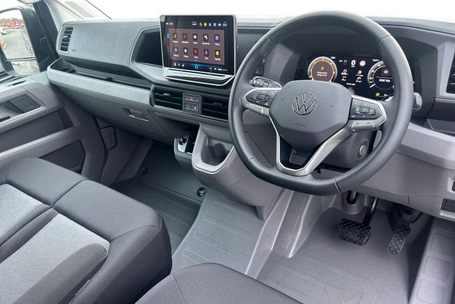 VOLKSWAGEN Crafter Photo 6