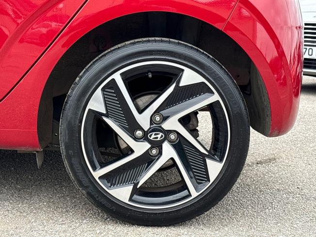HYUNDAI i10 Photo 5