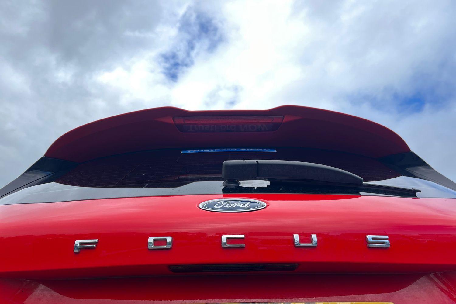 Ford FOCUS Photo 25