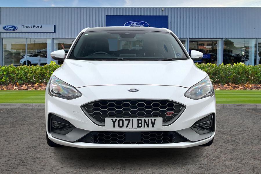 Ford FOCUS Photo autoimg-196dcba33b12f8974db1dad1fcae644aaae3bc0b.jpg