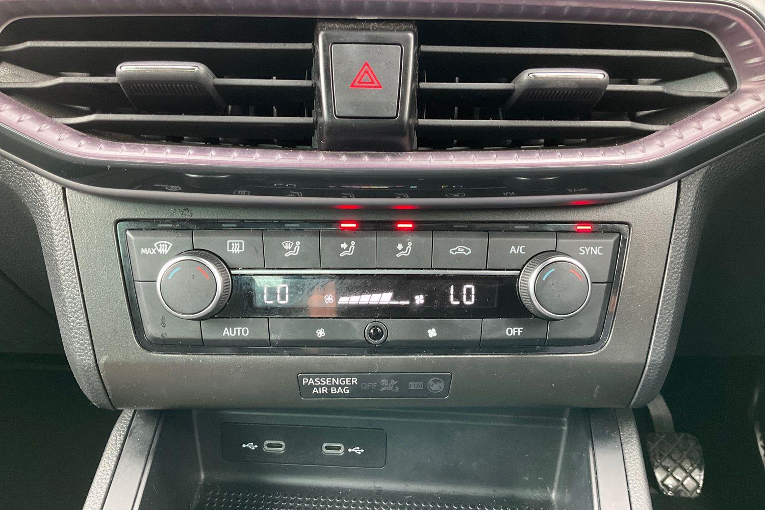 SEAT IBIZA Photo 26