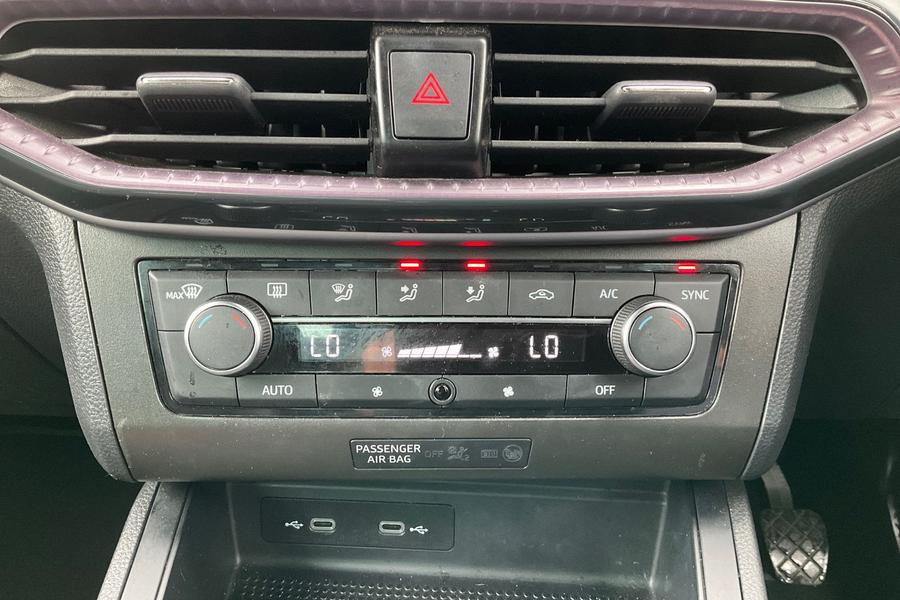 SEAT IBIZA Photo autoimg-1974612defde13c75021524ac2a4f7322ba631c1.jpg