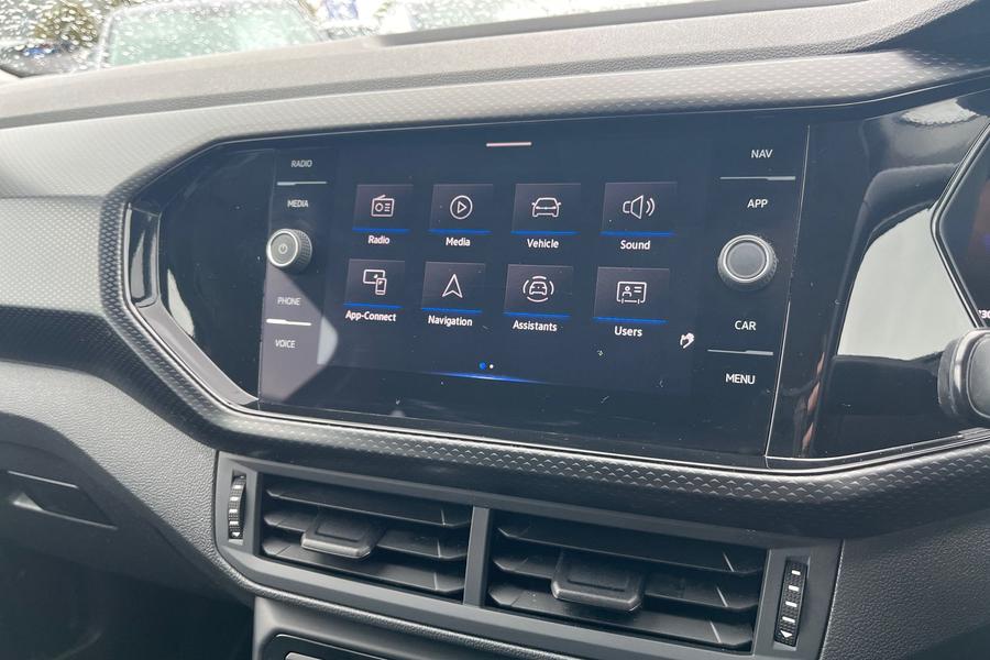 Volkswagen T-CROSS Photo autoimg-1975d7d81f629da5c5116476e371deb5417740fa.jpg