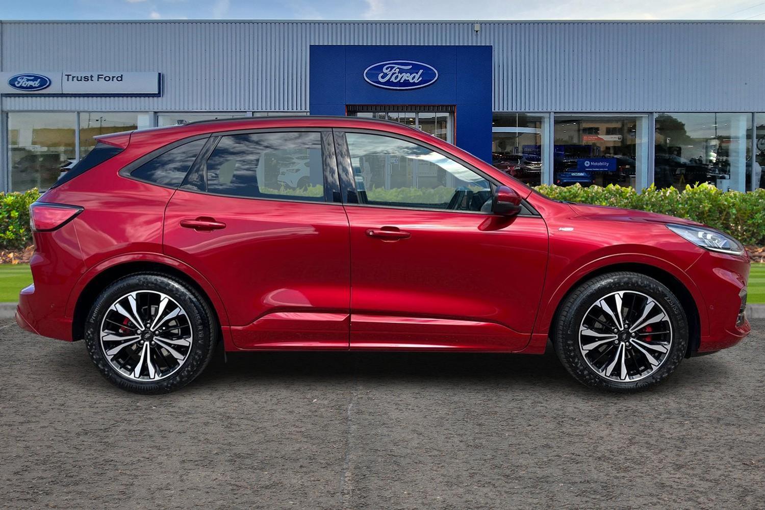 Ford Kuga Photo 2