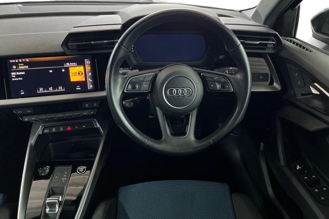 AUDI A3 Photo 11