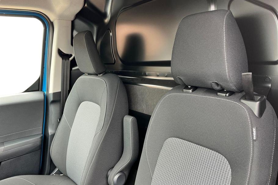 Used Ford E-TRANSIT COURIER LA75RDZ 11