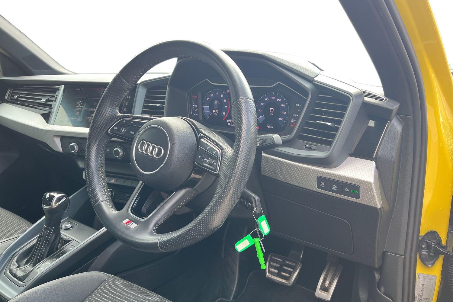 Audi A1 Photo 8