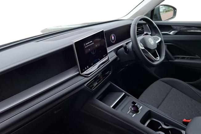 VOLKSWAGEN Tayron Photo 2