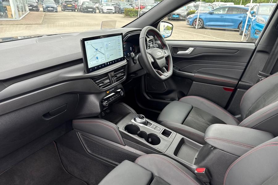 Ford Kuga Photo autoimg-1984055b8726dba800b3af877626b6d354149e59.jpg