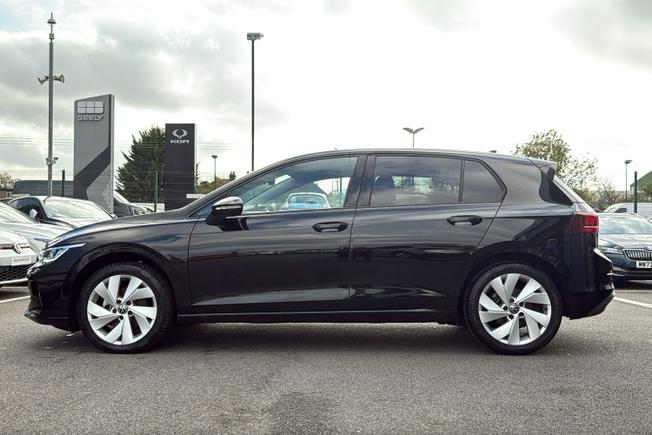 VOLKSWAGEN Golf Photo 49