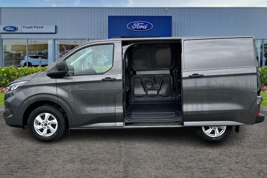 Used Ford TRANSIT CUSTOM EN25LDD 6
