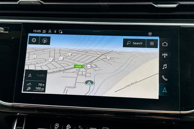 Audi SQ7 Photo 14