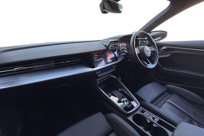 AUDI A3 Photo 2