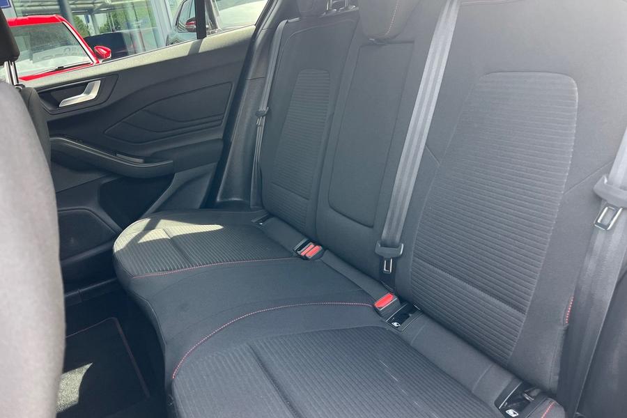 Ford Focus Photo autoimg-198d6c5831569d241631e5953bdfa93e0019c4e0.jpg