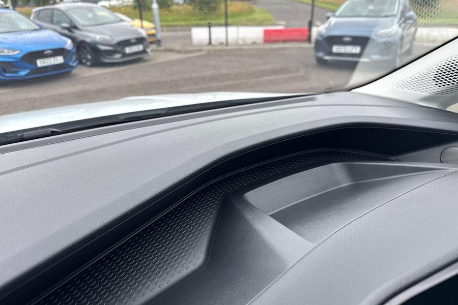 Ford TRANSIT CONNECT Photo autoimg-198f5970cf592535157cf7aec2448c77990b3ab5.jpg