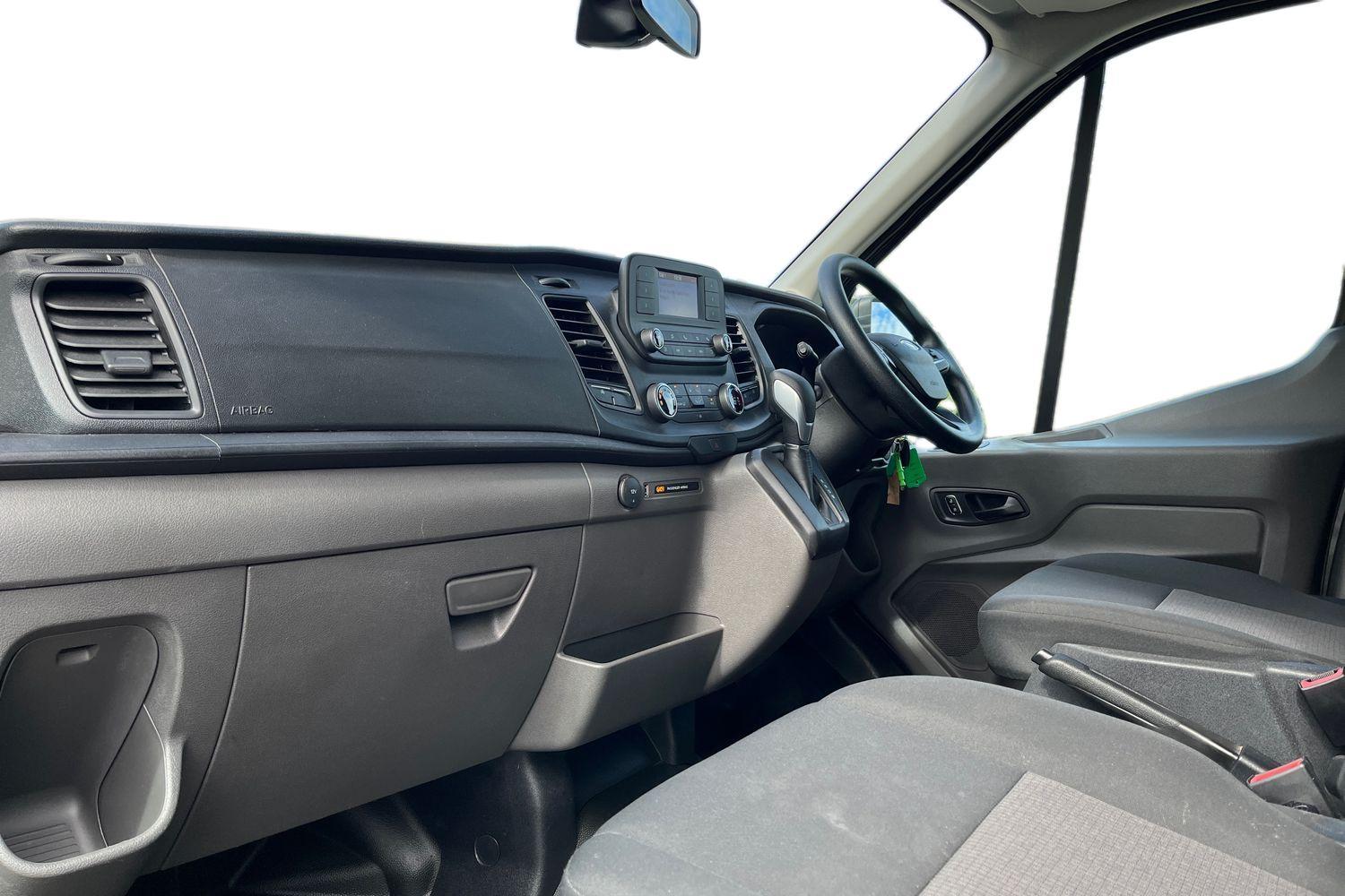 Ford TRANSIT Photo 2