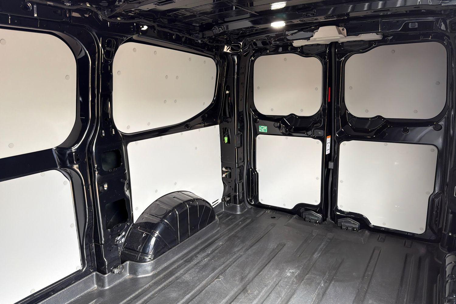 Ford E-TRANSIT CUSTOM Photo 3