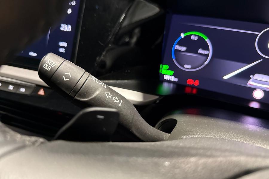 Vauxhall GRANDLAND Photo autoimg-199f5725582271d2c7c79bd9b44a2567868879a8.jpg