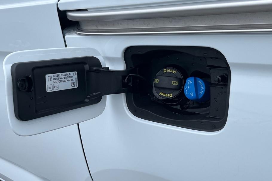 Used Ford TRANSIT CONNECT BG75DPO 38