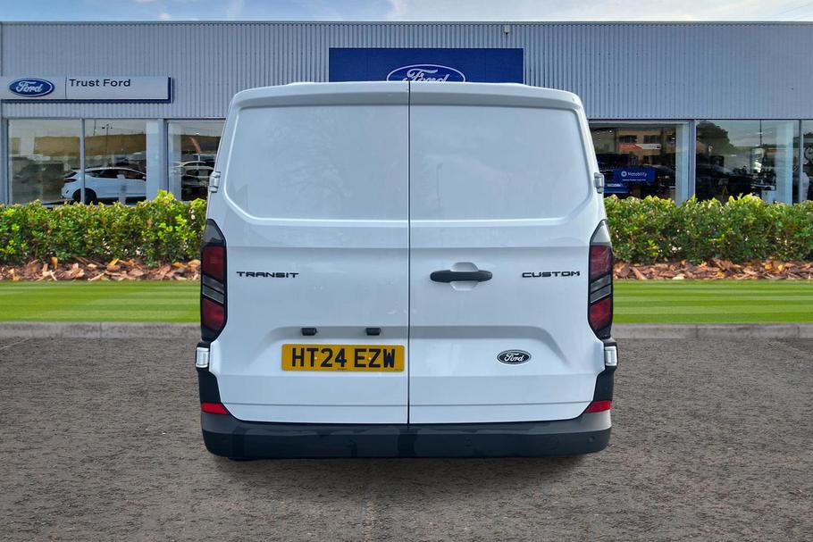 Used FORD TRANSIT CUSTOM HT24EZW 12