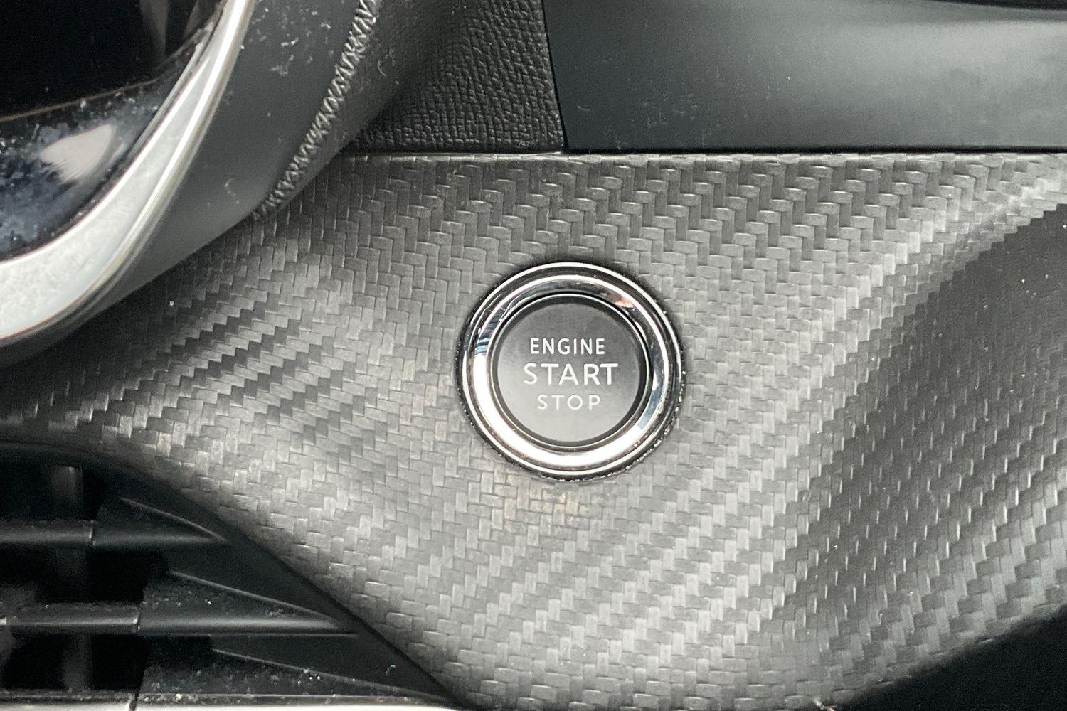 Peugeot 2008 Photo 28