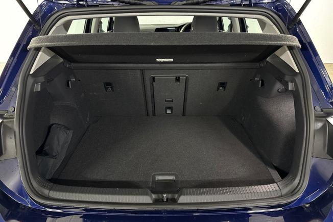 Volkswagen Golf Photo 12
