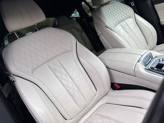 BMW X6 Photo 31