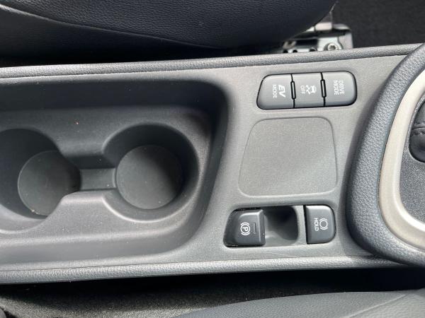 Mazda Mazda2 HYBRID Photo autoimg-19a5d6855879e629001308622a83fb8943eba50a.jpg