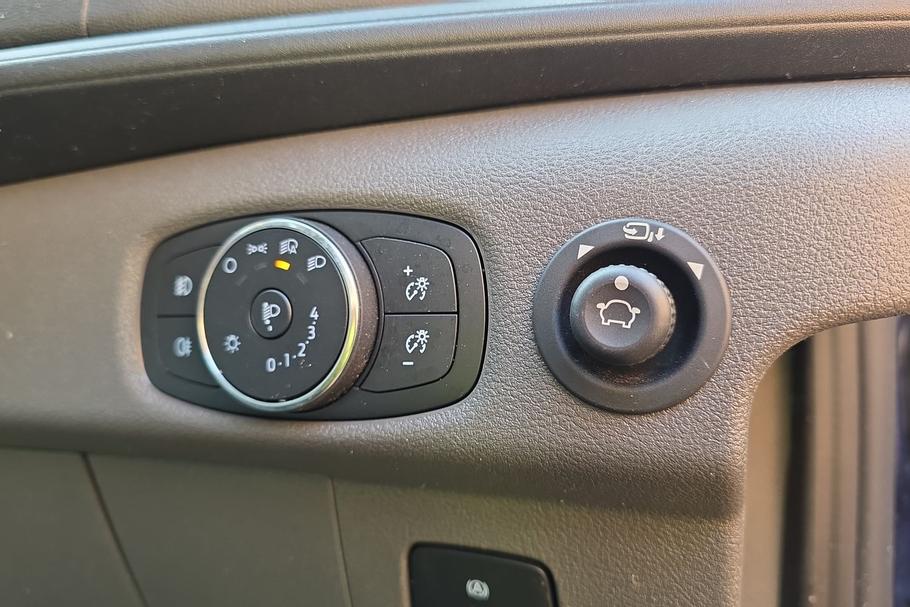 Used FORD TRANSIT WO25HRF 29