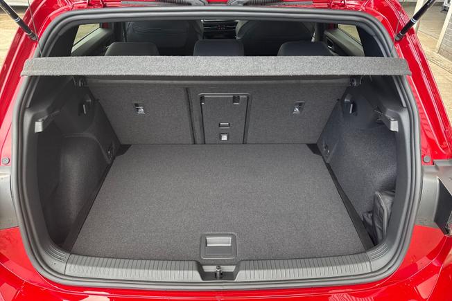 VOLKSWAGEN Golf Photo 12