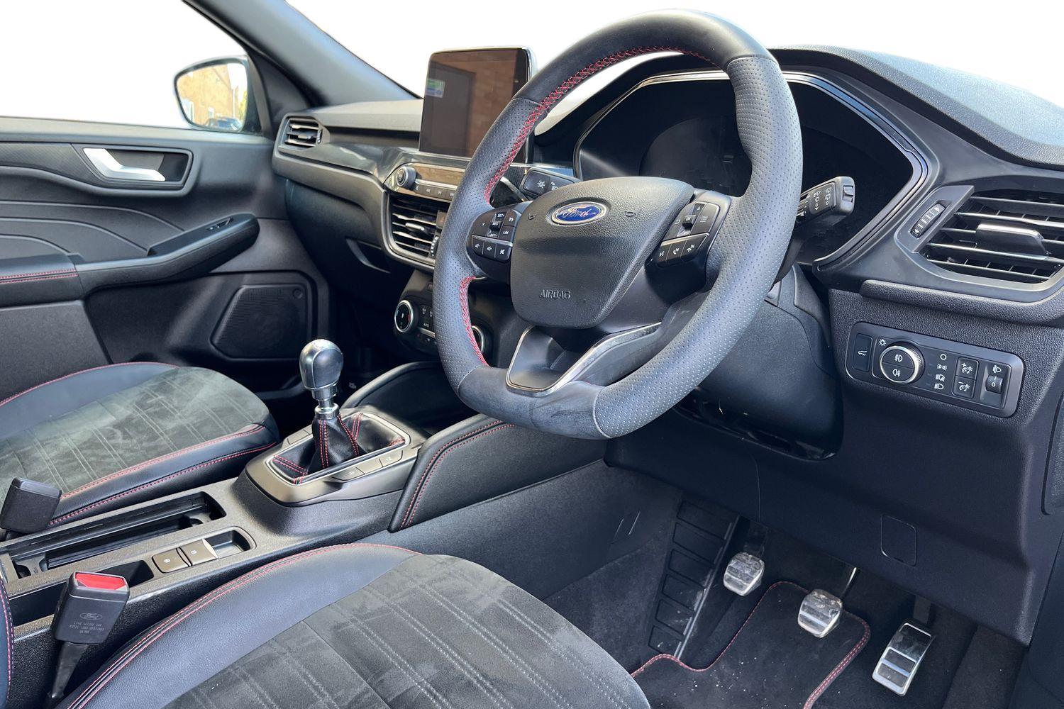 Ford KUGA Photo 8