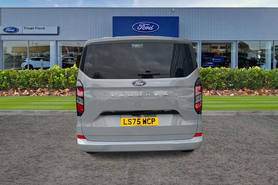 Used Ford TOURNEO CUSTOM LS75WCP 12