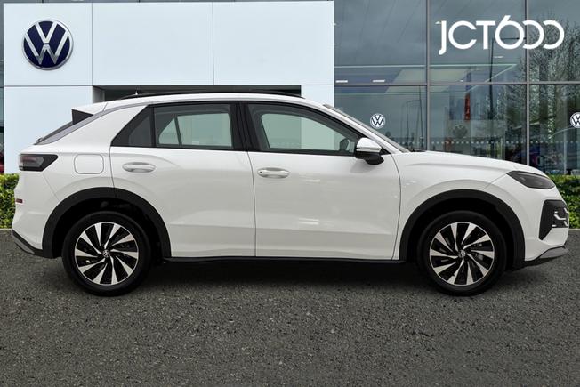 Volkswagen T-Roc Photo 4