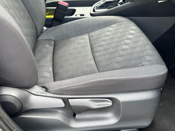 Toyota Yaris Photo autoimg-19adc8ab3b5b38f2160e477c6cf7fbb20bf31151.jpg
