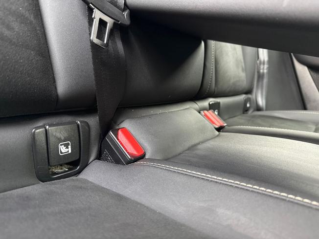 VOLVO Xc40 Photo 25