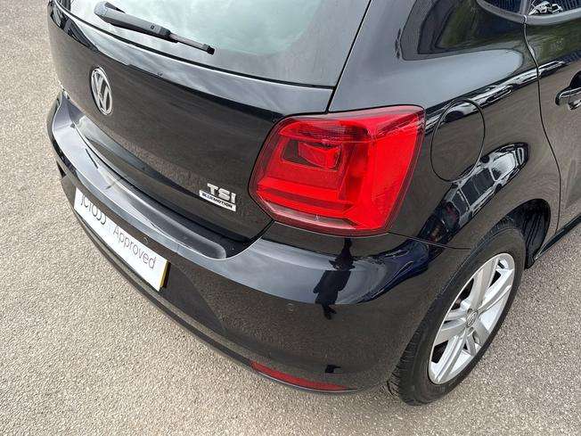 VOLKSWAGEN Polo Photo 22