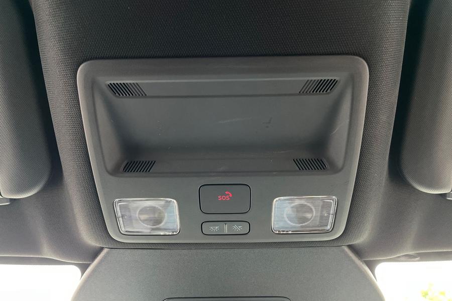 Ford Kuga Photo autoimg-19b7a9729eb813723cb2dea451819020d203ea4a.jpg