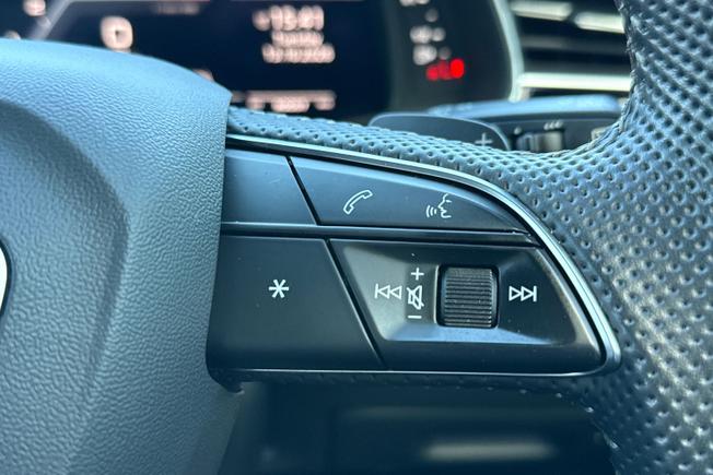 AUDI Sq7 Photo 17
