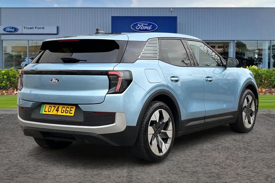 Ford Explorer Photo autoimg-19beaf1d69dfe0e0153a7bc26b9ac8c114f18b14.jpg